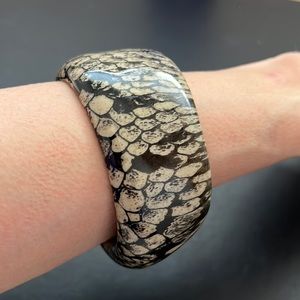Vintage Plastic Bangle Bracelet, Snakeskin, Gray, Black, Retro, Boho